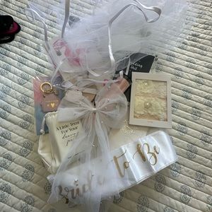 Bride to be wedding bag with everything needed to start the celebrations!